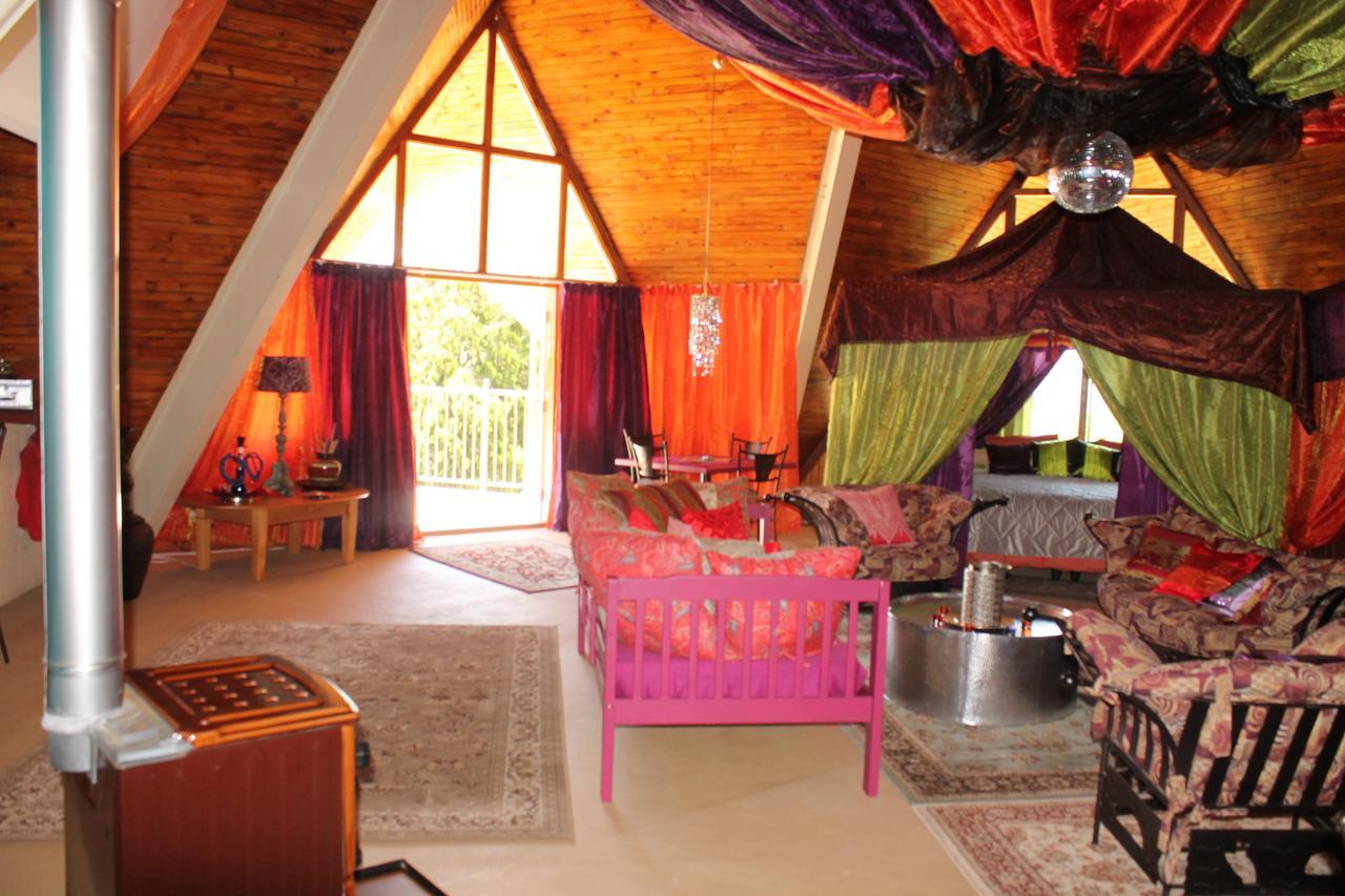 Pyramids 3* Van Reenen